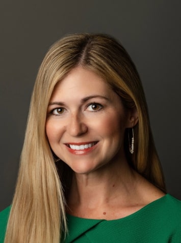 Dana Meadows headshot